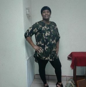 Meet your Posher, Rhonda